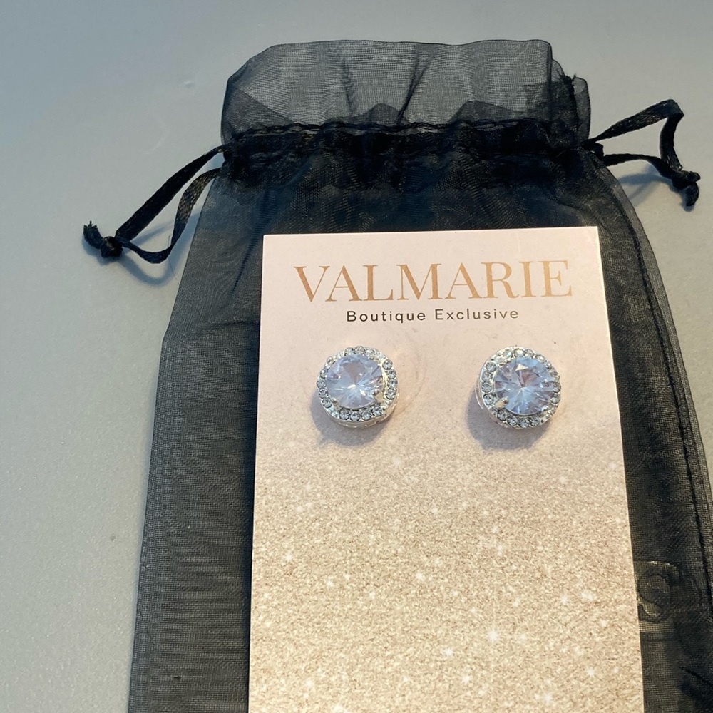 Valmarie boutique exclusive earrings